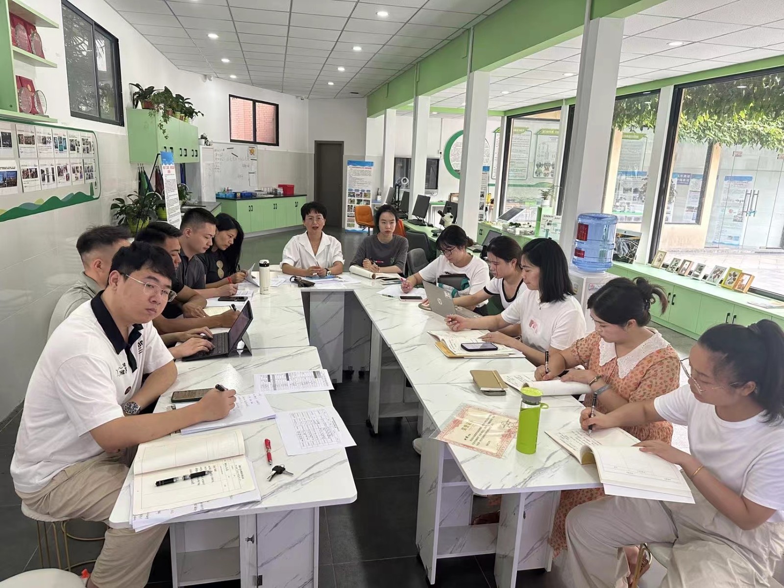 图二.jpg 图二.jpg