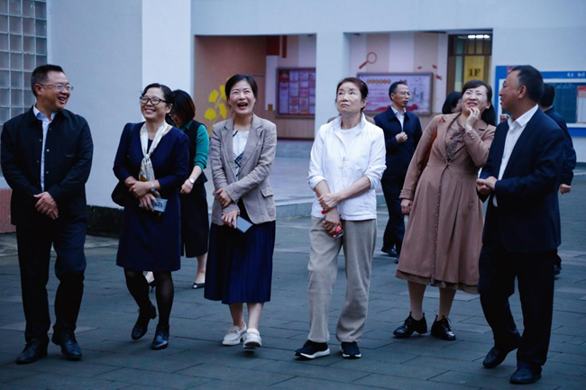 图片2.png 图片2.png