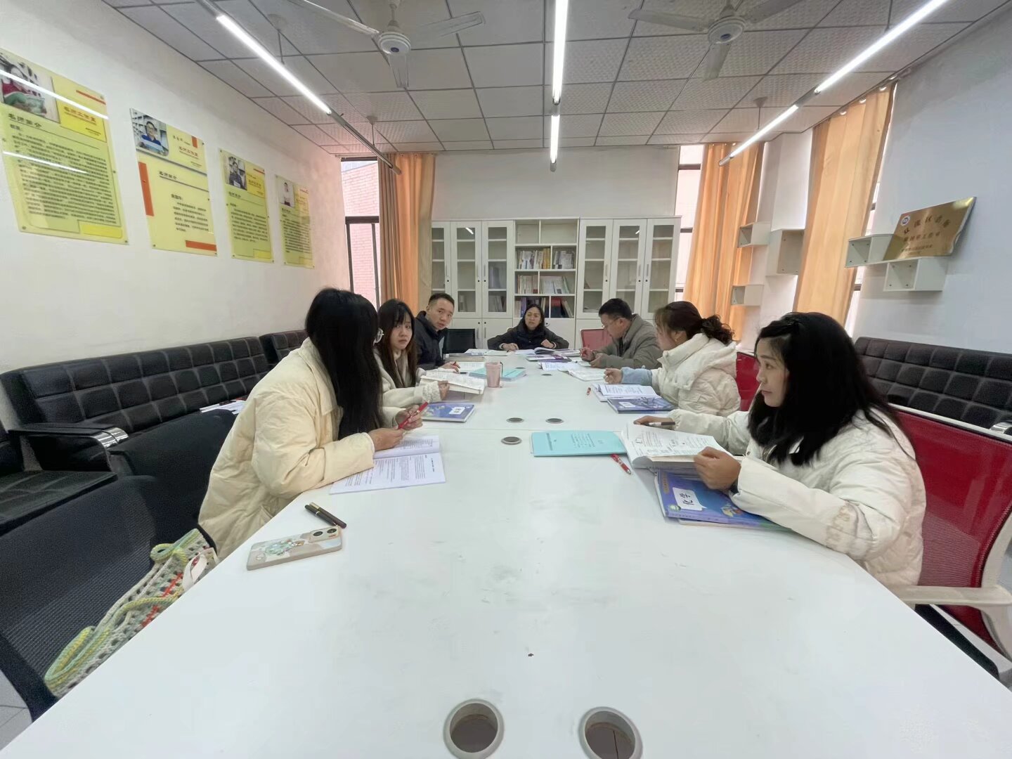 4ed1c2886ff0df4e404b8a767bd1f14.jpg 4ed1c2886ff0df4e404b8a767bd1f14.jpg