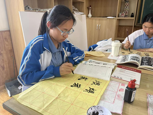 图片3.png 图片3.png