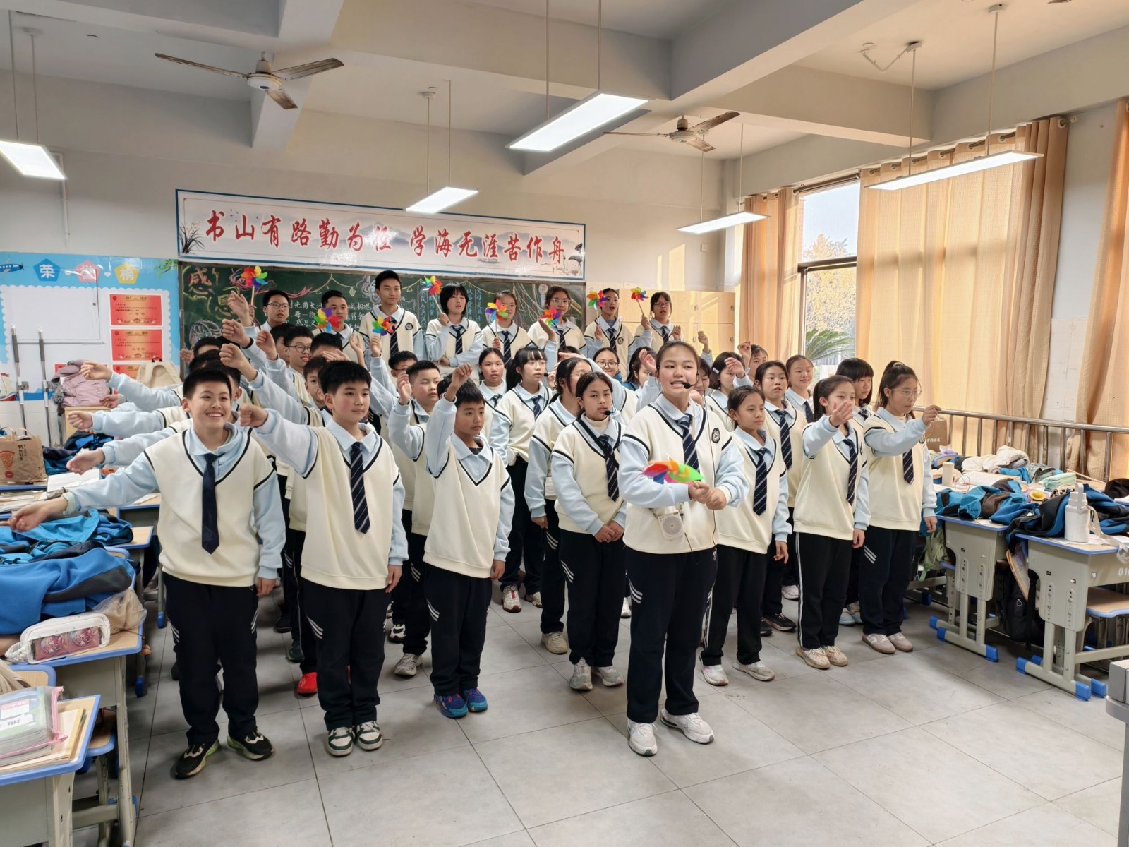 微信图片_20251210165732_854_600.jpg